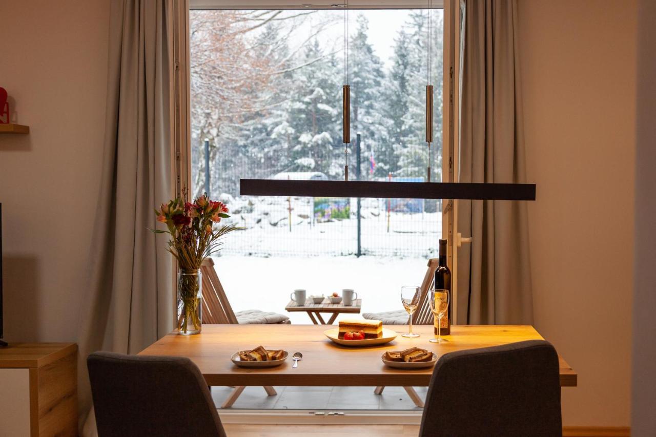 Chic Apartments With Balcony And Spa In Mojstrana Dış mekan fotoğraf