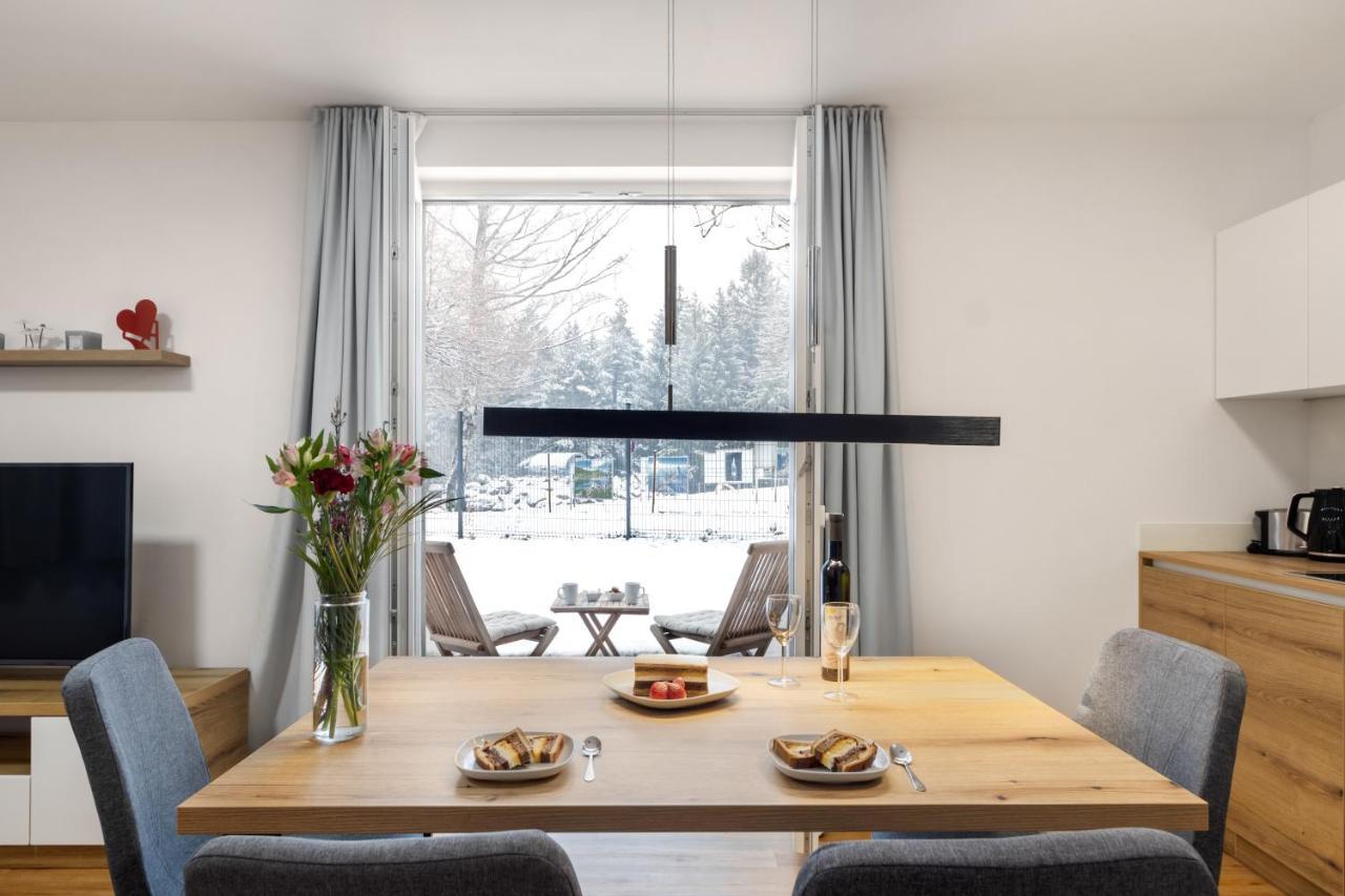 Chic Apartments With Balcony And Spa In Mojstrana Dış mekan fotoğraf